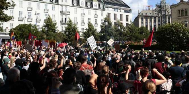 Demonstrasi Anti-Islam di Norwegia Berujung Bentrok Massa