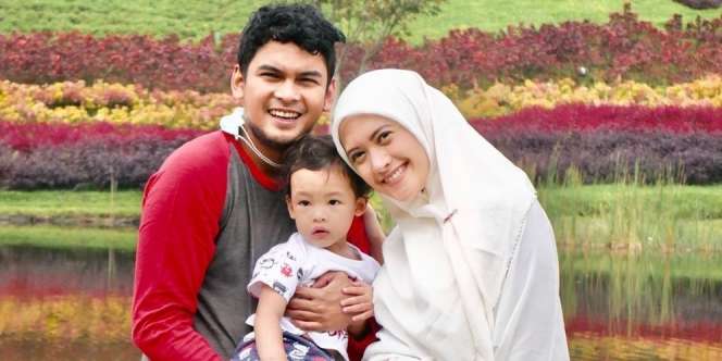 Cara Adhitya Putri Kenalkan Adik ke Anak Sulung