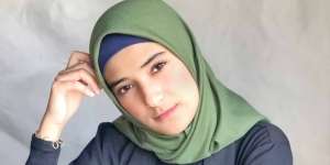 Bagian Dada Terlihat Saat Live IG, Nadya Mustika: Astagfirulloh Kelihatan