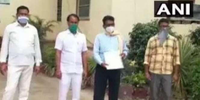 Nasib Tragis Tante Selingkuhi Keponakan, Dihukum Mandi Bareng di Depan Umum