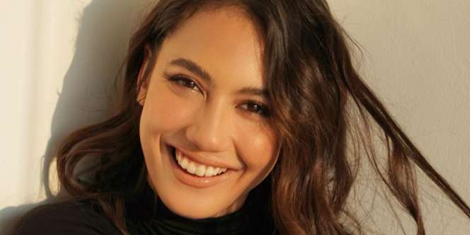 Tampilan Fresh Pevita Pearce Saat Berjemur Banjir Pujian