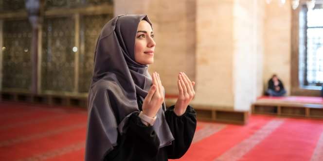 Doa Saat Memberikan Hadiah