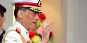 Sederet Harem Raja Thailand yang Ikut Karantina di Hotel Mewah
