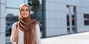 5 Tips Tampil Berkelas dan Elegan di Segala Kesempatan