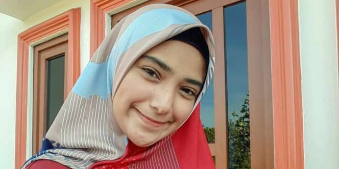 Heboh Istri Rizky D'Academy Acungkan Jari Tengah Karena Ikuti Saran Netizen