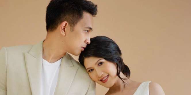 Naga Eks Lyla Resmi Jadi Ayah, Istri Melahirkan Putri Pertama