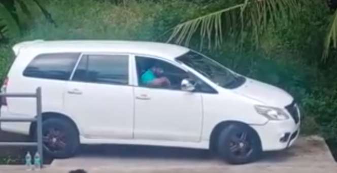 Viral Video Skill Parkir Mobil Tingkat Dewa, Bikin Penonton Jantungan