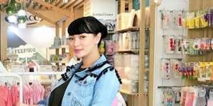 Pamer Perut Buncit, Foto Zaskia Gotik Belanja Kebutuhan Bayi Dikomentari Sinis