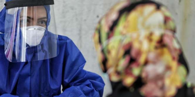 Menteri Ini Yakin Kebal Covid-19 karena Lahir di Kotoran Sapi