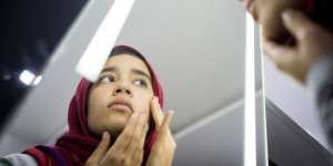 Bakteri Ini Terkandung dalam Kosmetik, Berbahaya?