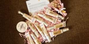 Revlon PhotoReady Candid Collection, Gaya Flawless yang Memikat