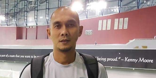 Mesra Banget, 4 Potret Markus Horison dan Istri
