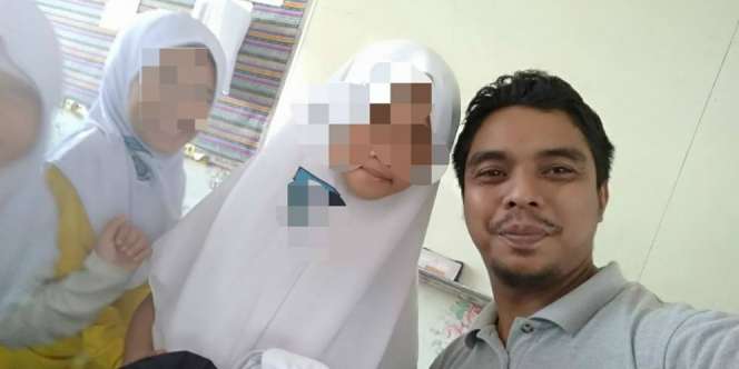 Guru Dipaksa Sujud Minta Maaf di Depan Wali Murid Bermobil BMW