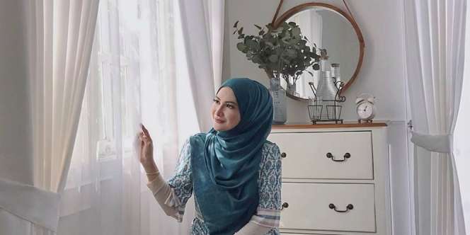 Rumah Natalie Sarah Bernansa Putih Sangat Instagramable