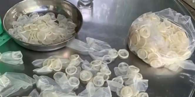 Ih Menjijikan! 345 Ribu Kondom Bekas Dicuci dan Dijual Lagi