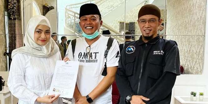 Bisikan Misterius Sebelum DJ Natahlie Holscher Jadi Mualaf