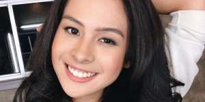 Tips Cantik dalam 15 Detik ala Maudy Ayunda
