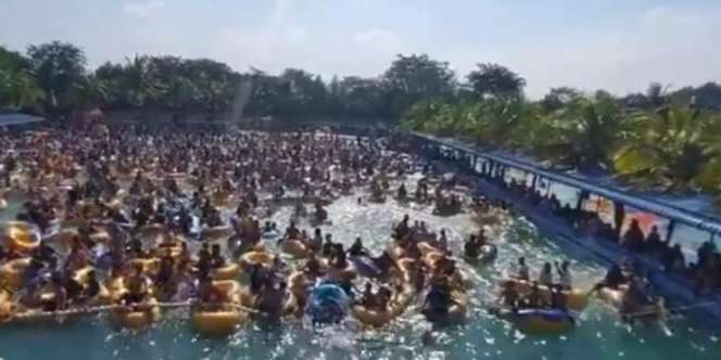 Viral Warga Berpesta di Kolam Renang di Medan Abaikan Protokol Covid-19