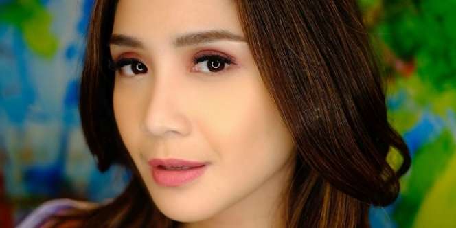 Makeup Cuma 15 Menit, Nagita Slavina Cantik Pakai Baju Kurang dari Sejuta