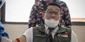 Darah Ridwan Kamil Dicek, Uji Klinis Vaksin Covid-19 Tinggal Setahap Lagi!