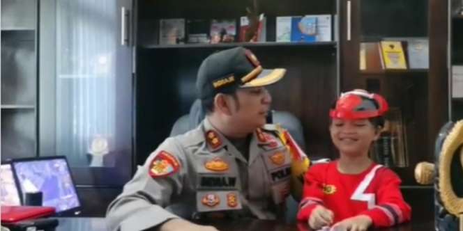 Dulu Disiksa dan Dibuang Orangtua, Kini Jadi Anak Angkat Kapolres