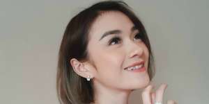 Wajah Dara The Virgin Berubah Tegang Disinggung Soal Nikah Diam-Diam