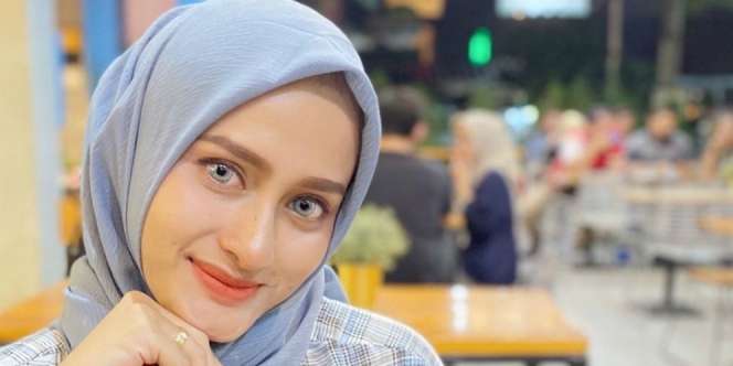 Diejek Gemuk Sampai Diselingkuhi, Lihat Transformasi Hijaber Cantik ini