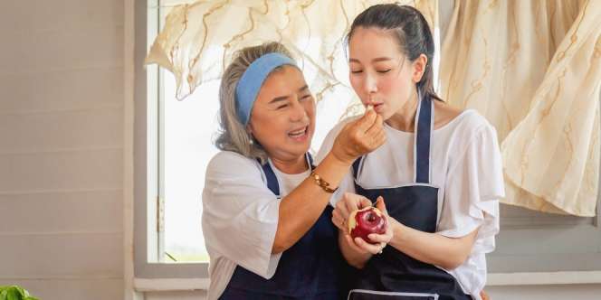 Seru Sedaap Pengalaman Masak Bareng Mertua, Ternyata Kuncinya Cuma Satu Lho