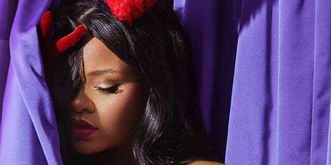 Liriknya Kutip Hadis, Lagu Pengiring Fashion Show Lingerie Rihanna Dikecam