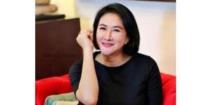 10 Potret Yurike Prastika, Artis Senior `Ratu Pantai Selatan` yang Awet Cantik