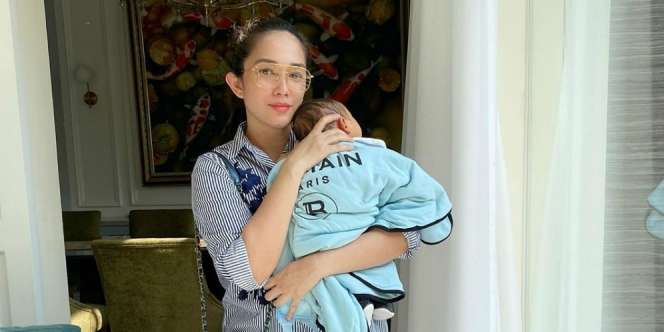 Masyaallah, Ussy Sulistiawaty Donorkan ASI untuk Bayi Rachel Maryam