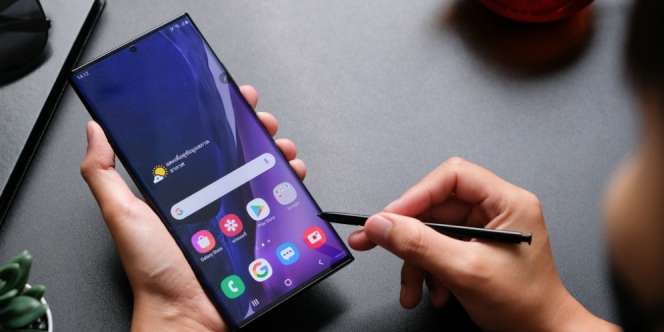 Samsung Galaxy Note 20 Series Punya Layar 120Hz, Ini Fungsi & Keunggulannya!