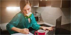 7 Cara Mengatasi Stress Eating Selama Pandemi