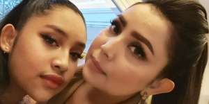 Dibandingkan dengan Kylie Jenner, Bibir Putri Mayangsari Banjir Pujian