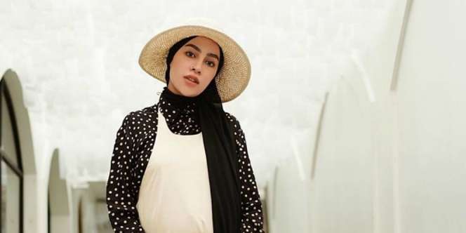 Hamil Besar, Inspirasi Outfit yang Nyaman untuk Bumil