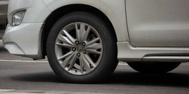 Segera Cek! Ban Bisa Alami Flat Spot Jika Kelamaan Diparkir