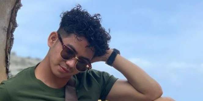 Pamer Tubuh Atletis, Rizki DA Jadi Sorotan