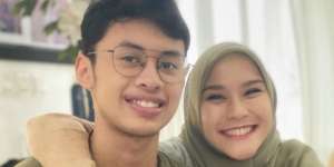 Swab Negatif Tapi Tetap Sesak Napas, Putra Sulung Hanung Idap Penyakit Ini