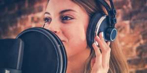 Pengisi Suara Spotify Ungkap Rahasia Jadi Dubber: Nggak Harus Suara Bagus tapi..