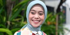 Penampilan Lesty Kejora Saat Kecil Bikin Kaget Warganet