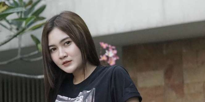 Nella Kharisma Dikerangkeng