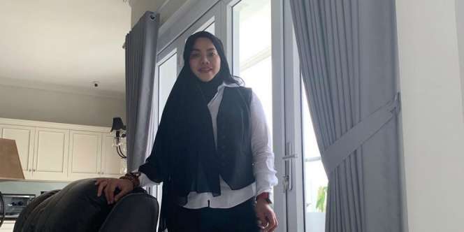 Rumah Baru Sarita Abdul Mukti, Ada 2 Kolam Renang