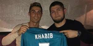 Yakin Khabib Menang Duel, CR7: Insya Allah