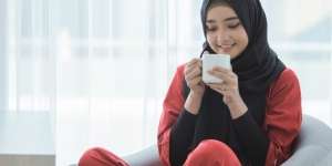 4 Jenis Teh yang Dapat Meredakan Radang Tenggorokan