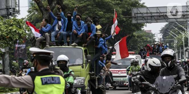 Satgas Covid-19: Klaster Demo Diprediksi Muncul 2-4 Pekan Depan
