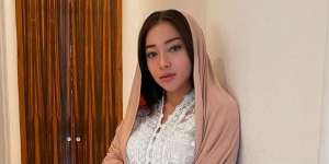 5 Seleb Cantik Ini Khatam Alquran di Tengah Kesibukan