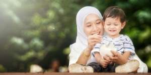 Bunda! Tak Sulit Ajarkan Anak Menabung, Ini Cara Sederhananya