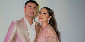 Isi Chat WA Raffi Ahmad Bikin Nagita Slavina Sewot