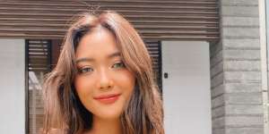 Marion Jola Pose di Atap Disebut Sangat Cantik, Mantannya Pasti Menyesal