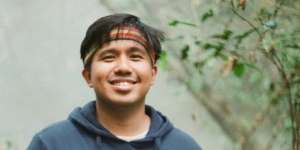 Pamer Foto Bareng Pacar dan Mantan, Joshua Suherman Bikin Riuh